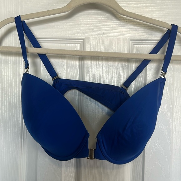 Frederick's of Hollywood Intimates & Sleepwear Fredericks Of(02)